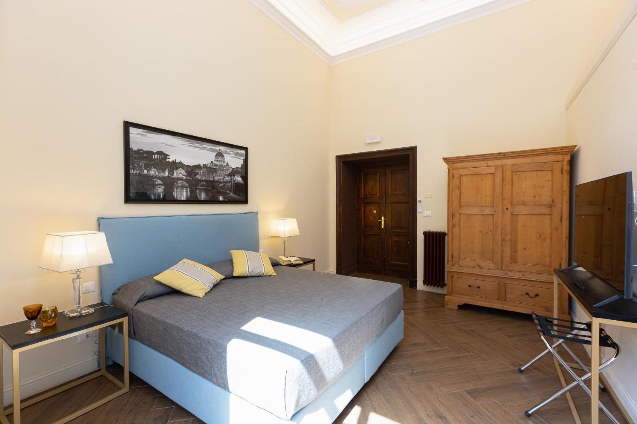 Spa Apartment Via Barberini Roma Exterior foto