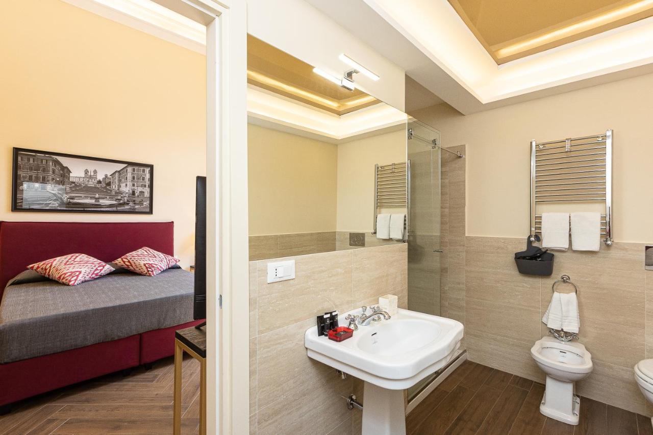 Spa Apartment Via Barberini Roma Exterior foto